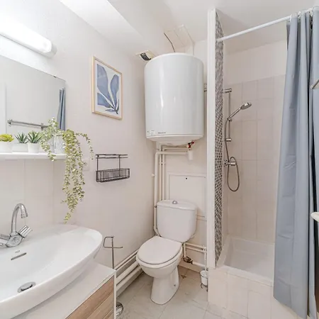 Cosy For 2 People In Croix Rousse Ivry *